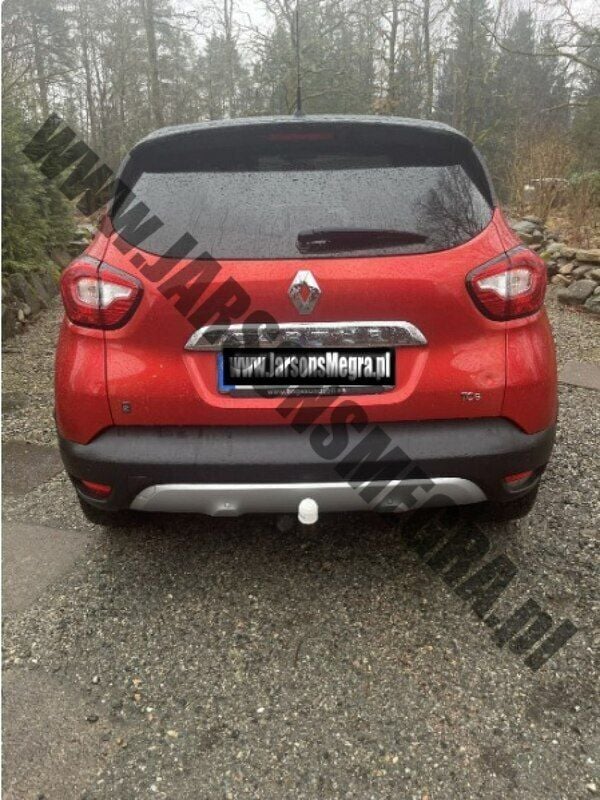 Używany Renault Captur 90 KM (66 kW) 2016 Czerwony SUV
