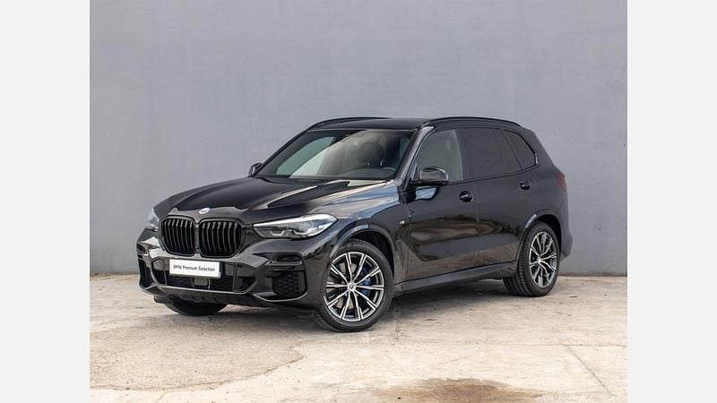 Czarny szafir metalizowany Używany 2023 BMW X5 Shadowline SUV | 319 900 zł (Dość drogi) - Obraz 1/3