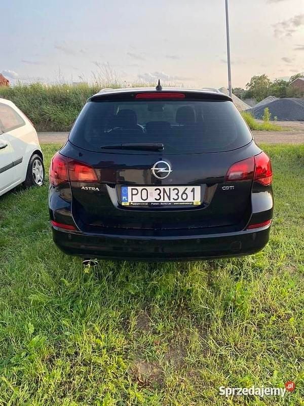 Używany 2011 Opel Astra | 12 500 zł (Dobra cena) - Obraz 1/4
