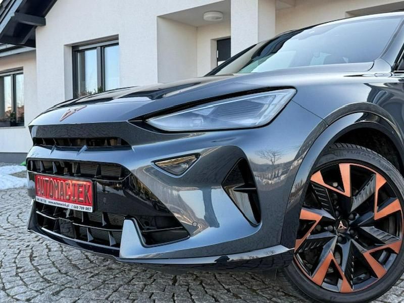 Używany Cupra Formentor VZ3 333 KM (244 kW) 2025 Grafitowy SUV