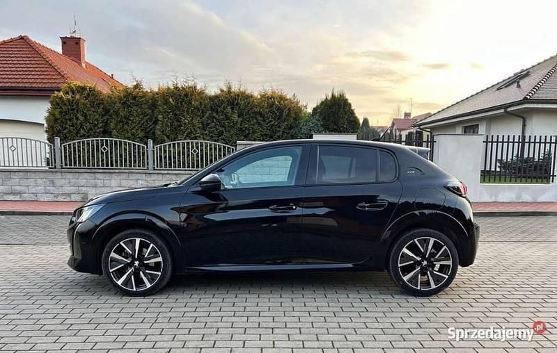 Czarny Używany 2021 Peugeot 208 GT Hatchback | 47 999 zł (Uczciwa cena) - Obraz 1/4