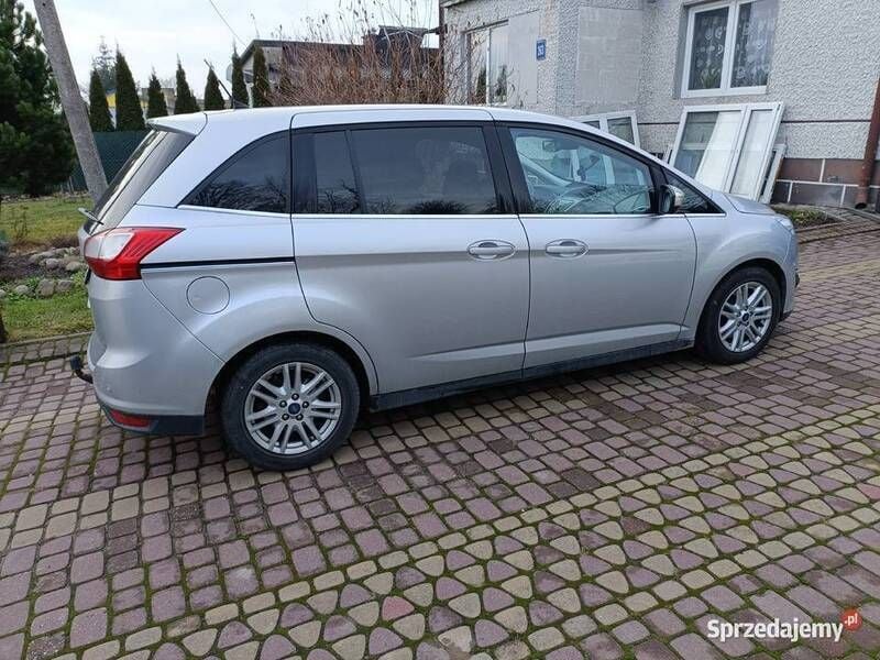 Używany Ford C-MAX 115 KM (84 kW) 2015 Minivan