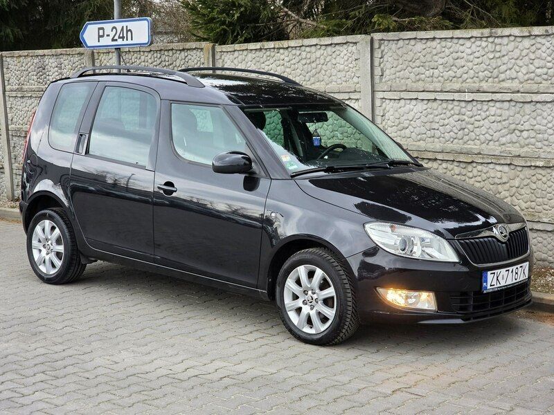 Używany Skoda Roomster 86 KM (63 kW) 2013 Czarny (metalik) Minivan