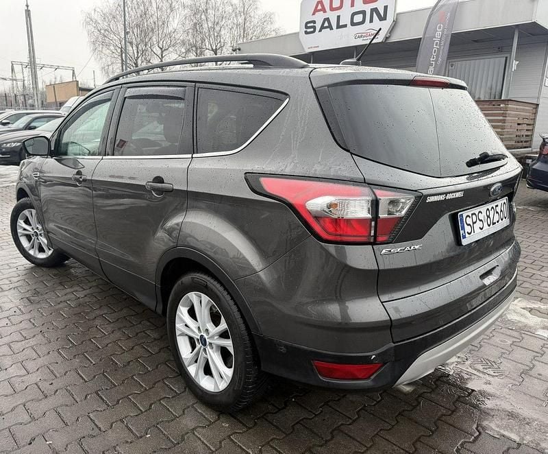 Używany Ford Escape 182 KM (133 kW) 2018 Grafitowy (metalik) SUV