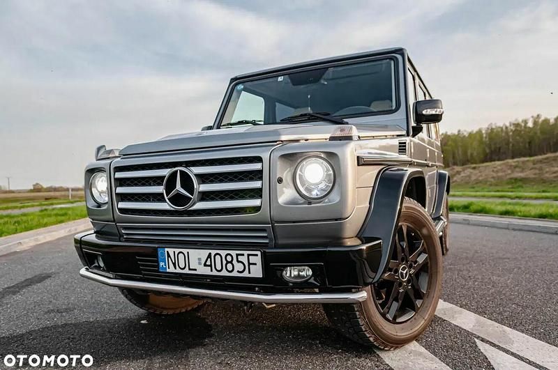 Szary Używany 2012 Mercedes G550 Edition SUV | 269 900 zł - Obraz 1/4