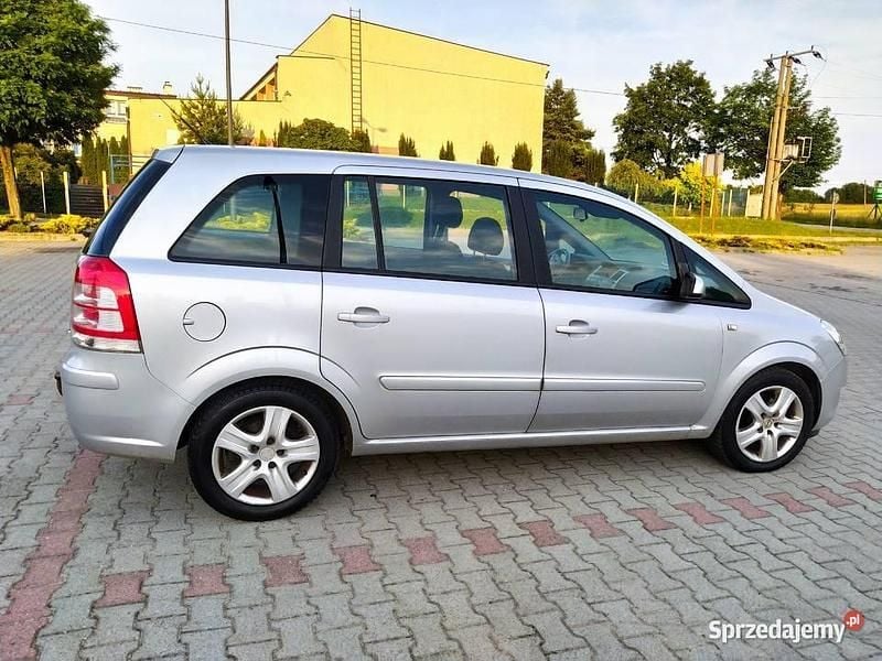 Używany Opel Zafira 116 KM (85 kW) 2009 Minivan