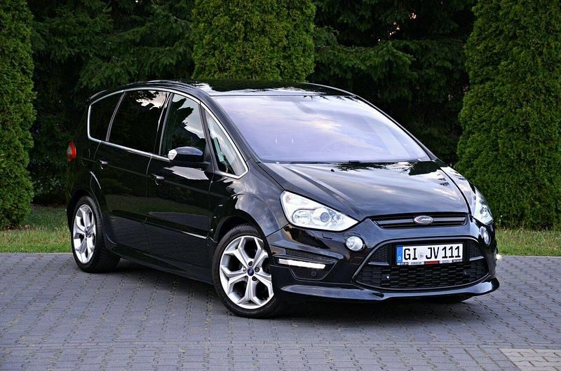 Czarny (metalik) Używany 2012 Ford S-MAX S Minivan | 34 900 zł (Uczciwa cena) - Obraz 1/4