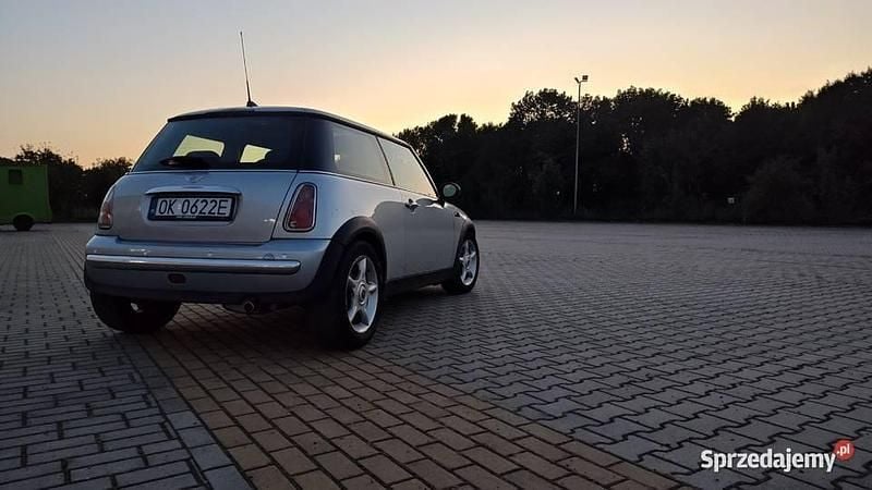 Używany Mini Cooper 2005 Srebrny Hatchback