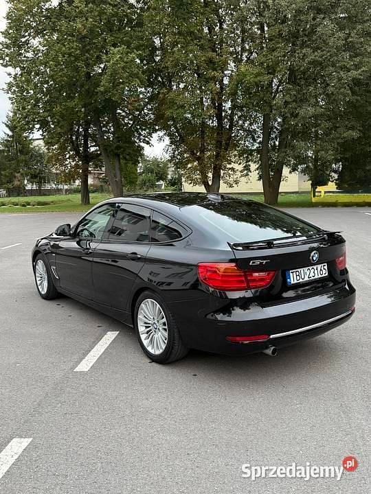 Używany BMW 318 Luxury Line 2014