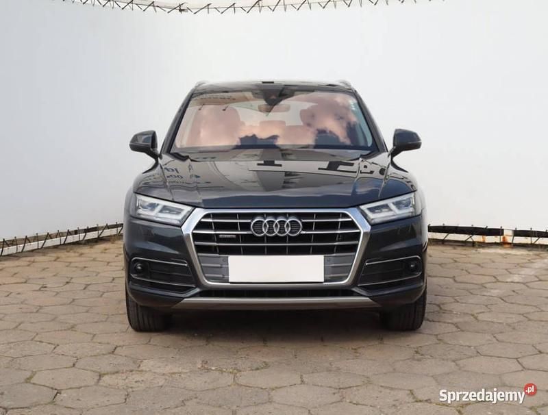 Szary Używany 2019 Audi Q5 SUV | 112 999 zł (Uczciwa cena) - Obraz 1/4
