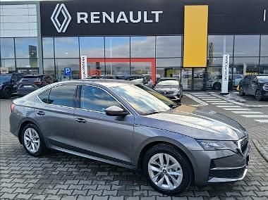 Używany Skoda Octavia Selection 115 KM (84 kW) 2025 Szary Hatchback