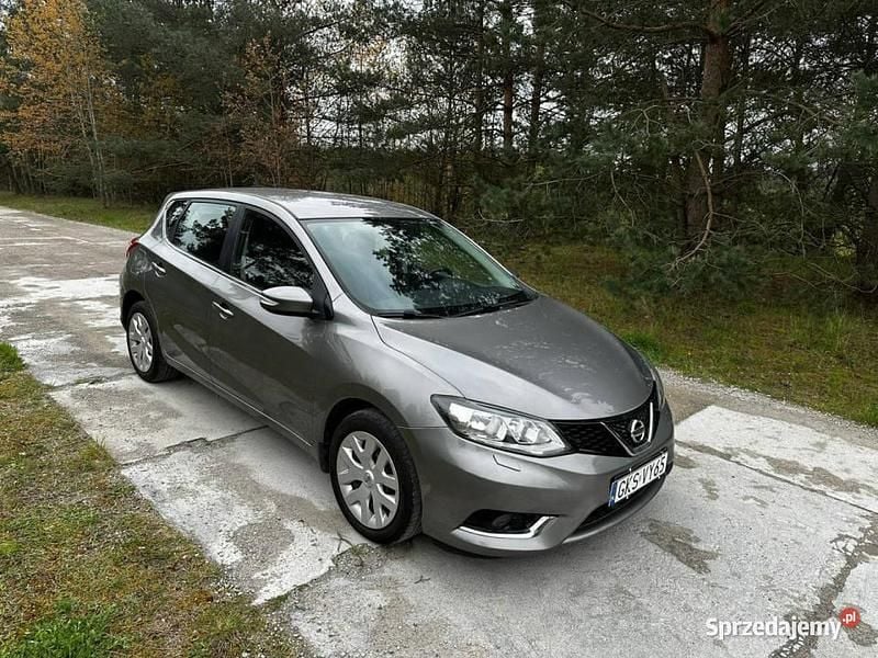 Używany Nissan Pulsar 115 KM (84 kW) 2015 Grafitowy Hatchback