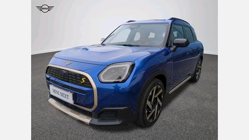 Używany Mini Countryman 225 kW (306 KM) 2024 Blazing blue metalizowany SUV