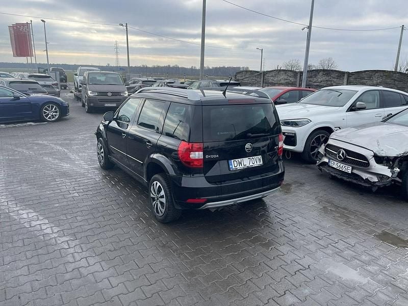 Używany Skoda Yeti Ambition 125 KM (91 kW) 2016 Czarny SUV