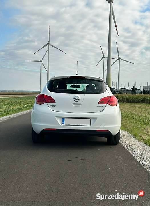 Używany Opel Astra 2010