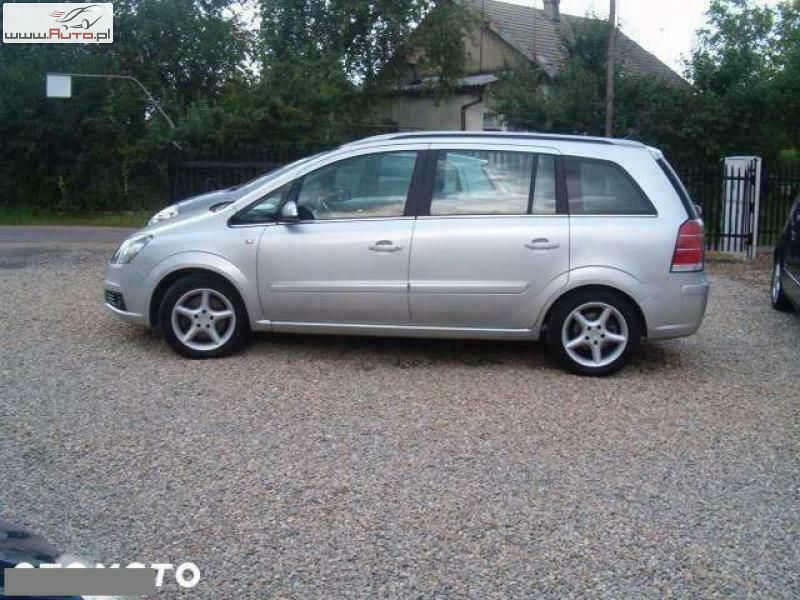 Używany Opel Zafira 120 KM (88 kW) 2006 Srebrny (metalik) Minivan