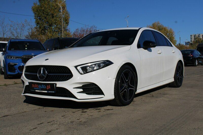 Biały Używany 2019 Mercedes A180 Sedan/Limuzyna | 85 365 zł (Dobra cena) - Obraz 1/4