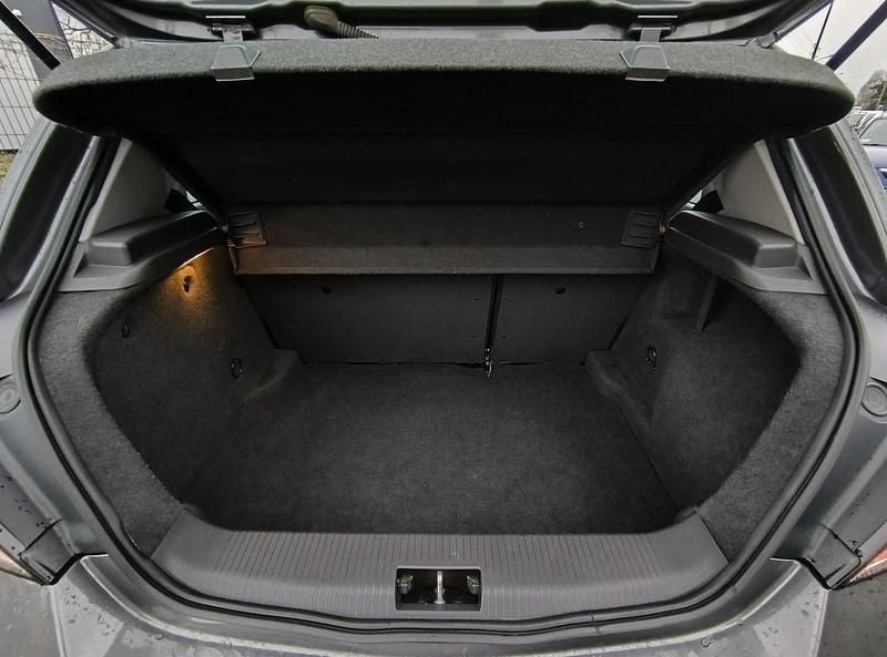 Używany Opel Astra 110 KM (80 kW) 2010 Szary (metalik) Hatchback