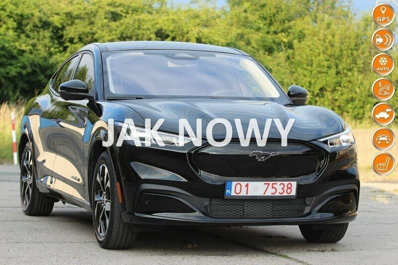 Czarny Używany 2021 Ford Mustang Mach-E Premium SUV | 129 700 zł - Obraz 1/4