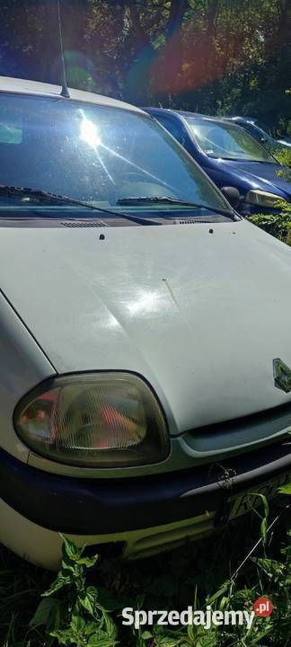 Używany 2001 Renault Clio II | 1400 zł (Dobra cena) - Obraz 1/2
