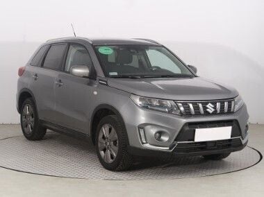 Srebrny Używany 2020 Suzuki Vitara SUV | 74 999 zł (Uczciwa cena) - Obraz 1/4