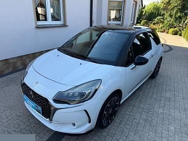 Używany 2017 Citroën DS3 PureTech Hatchback | 24 900 zł (Uczciwa cena) - Obraz 1/4