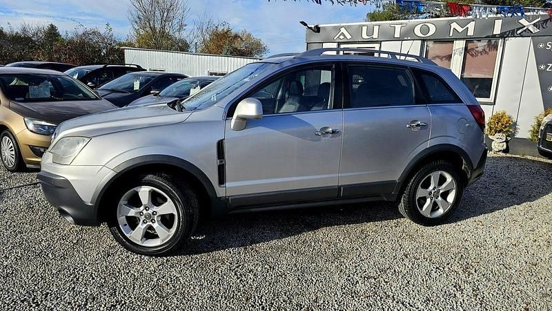 Używany Opel Antara 150 KM (110 kW) 2008 Srebrny SUV