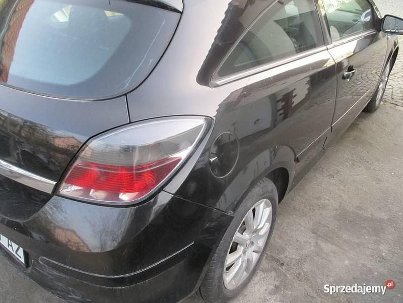 Używany Opel Astra GTC OPC 2006