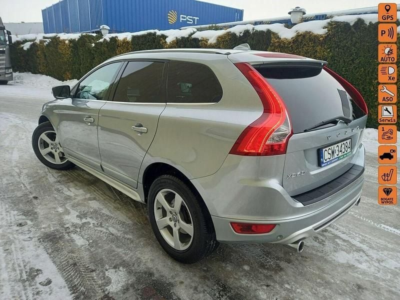 Szary Używany 2013 Volvo XC60 R-Design SUV | 48 900 zł (Uczciwa cena) - Obraz 1/4