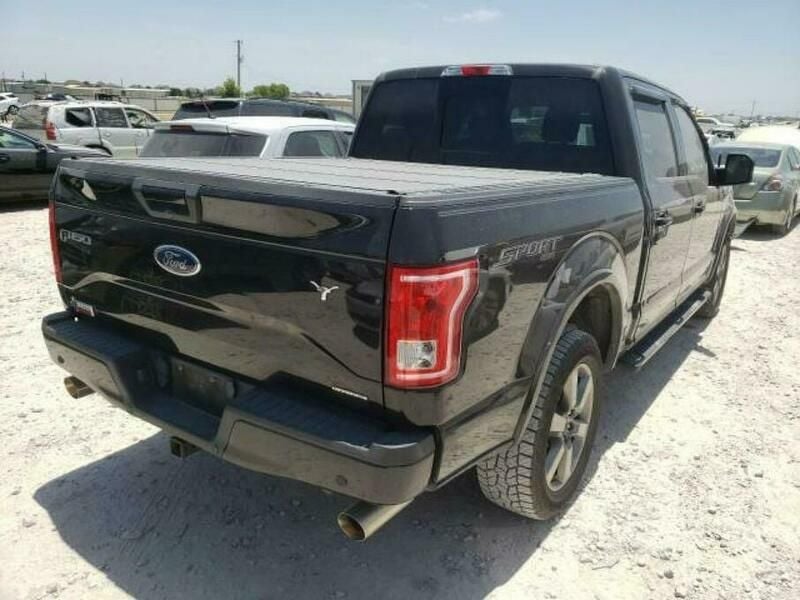Używany Ford F-150 385 KM (283 kW) 2015 Czarny Pickup