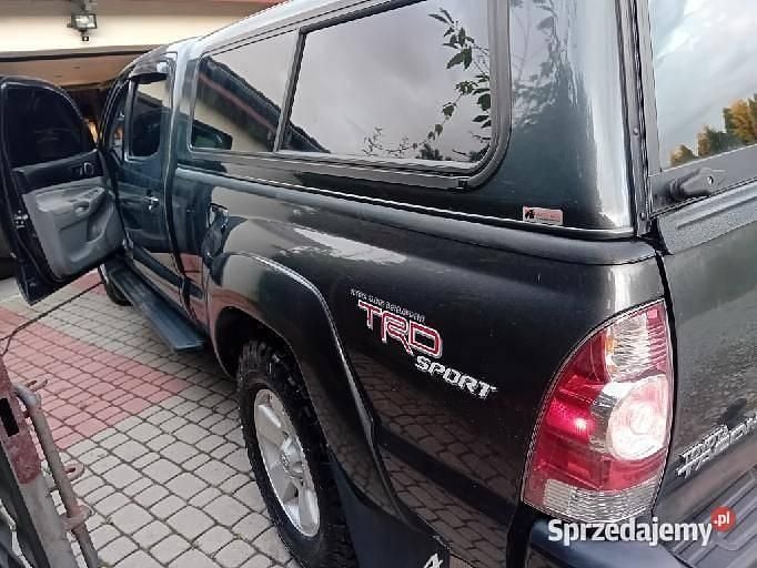 Używany 2010 Toyota Tacoma Pickup | 60 000 zł - Obraz 1/4