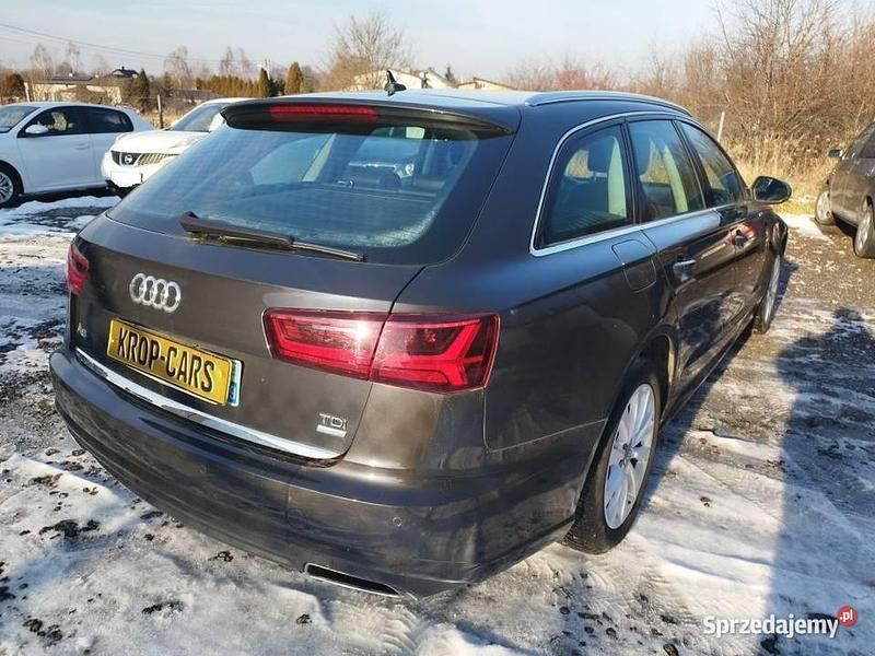 Używany Audi A6 2015 Grafitowy Kombi