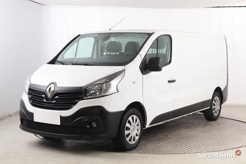 Używany Renault Trafic 2019 Biały Minivan