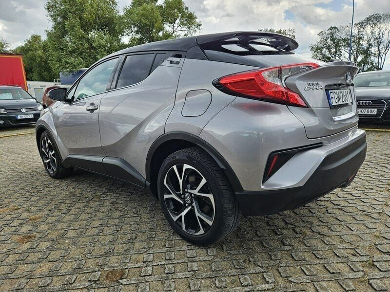 Używany Toyota C-HR 122 KM (89 kW) 2019 Szary SUV