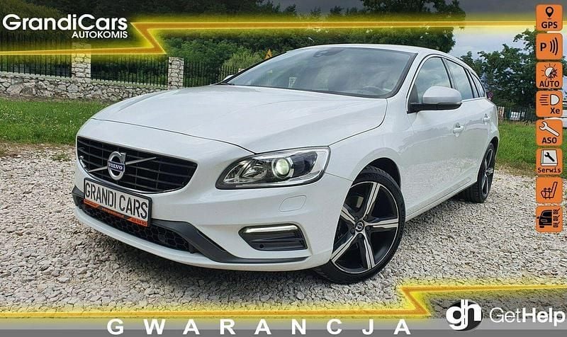 Biały Używany 2018 Volvo V60 R-Design Kombi | 49 999 zł (Dobra cena) - Obraz 1/4