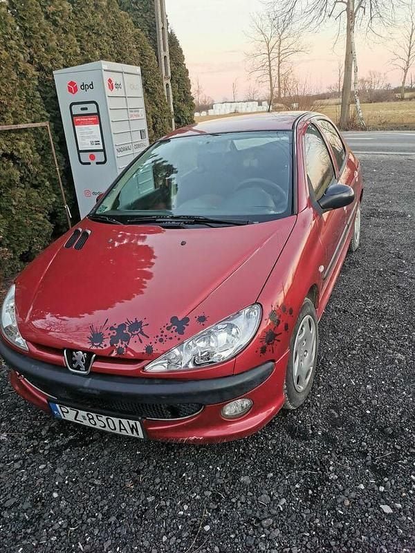 Używany Peugeot 206 2003 Czerwony Hatchback