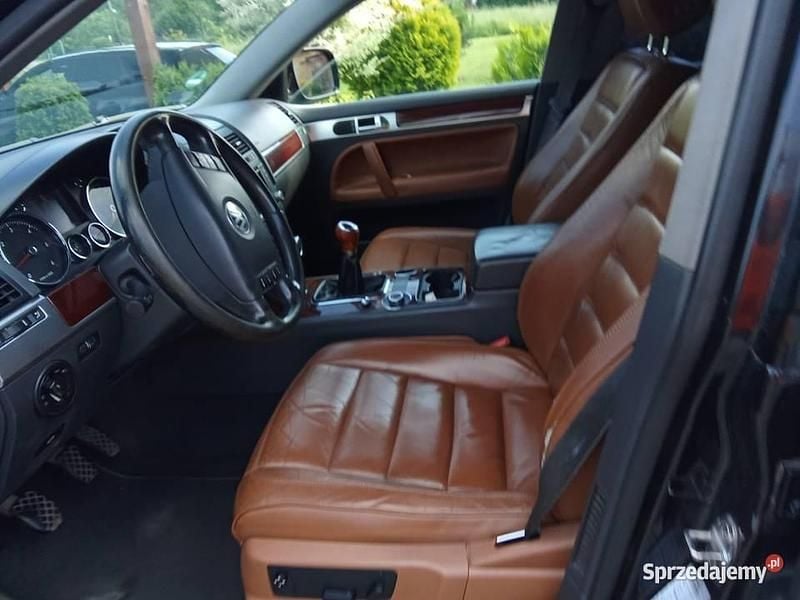 Używany 2005 VW Touareg SUV | 21 000 zł (Uczciwa cena) - Obraz 1/4