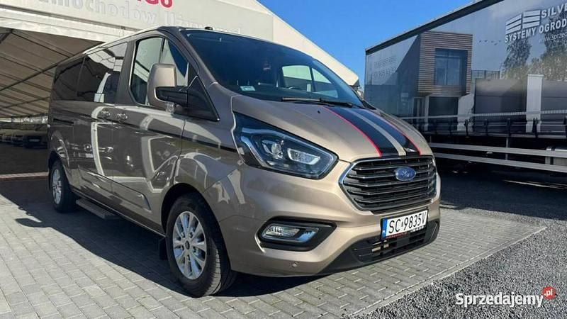 Brązowy Używany 2019 Ford Tourneo Custom Van | 138 700 zł (Drogi) - Obraz 1/4