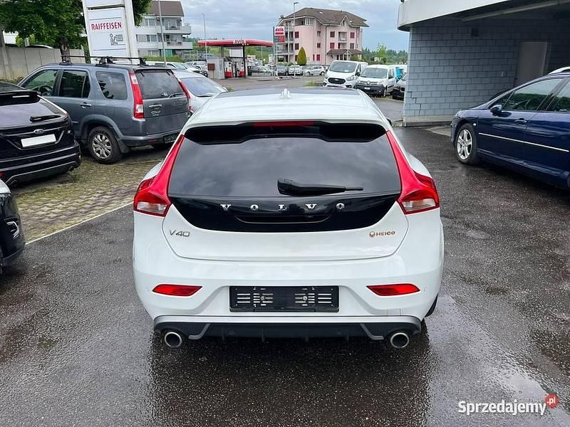 Używany Volvo V40 2014 Biały Kombi