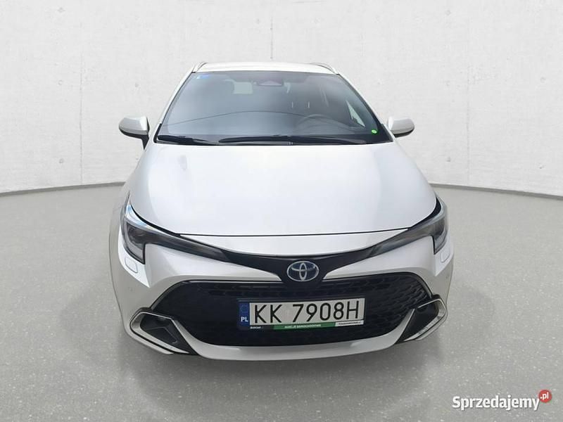 Biały Używany 2024 Toyota Corolla Kombi | 99 630 zł (Uczciwa cena) - Obraz 1/4