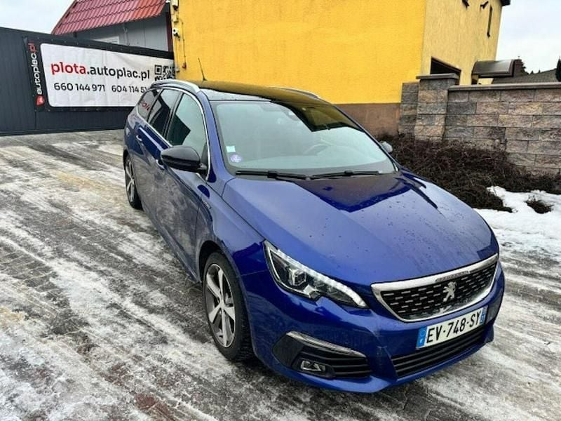 Używany Peugeot 308 GT 130 KM (95 kW) 2018 Niebieski (metalik) Hatchback