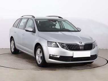 Używany Skoda Octavia 116 KM (85 kW) 2018 Srebrny Kombi