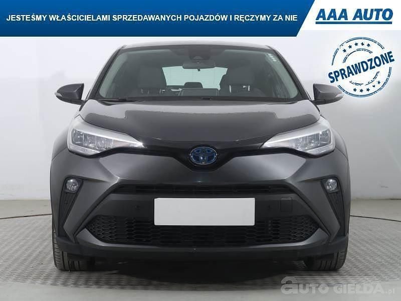 Używany Toyota C-HR 122 KM (89 kW) 2022 Szary SUV