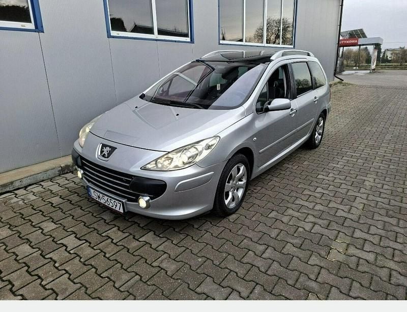 Używany Peugeot 307 140 KM (102 kW) 2007 Srebrny Kombi