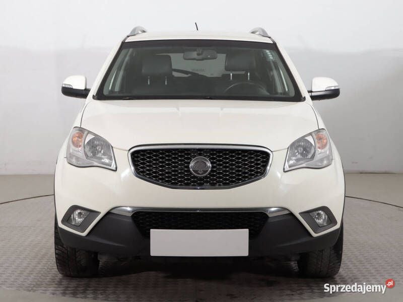 Biały Używany 2012 Ssangyong (KGM) Korando SUV | 27 999 zł - Obraz 1/4