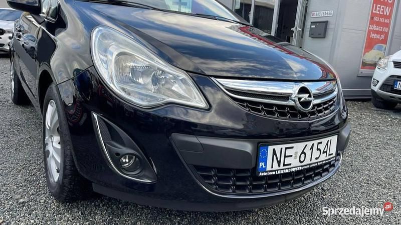 Czarny Używany 2011 Opel Corsa Hatchback | 16 950 zł (Dość drogi) - Obraz 1/4