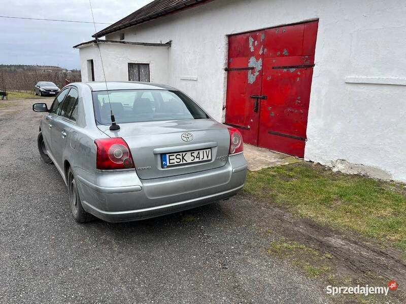 Używany 2007 Toyota Avensis | 12 500 zł (Dość drogi) - Obraz 1/4
