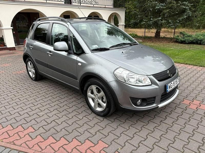 Szary Używany 2006 Suzuki SX4 SUV | 14 000 zł (Dobra cena) - Obraz 1/4