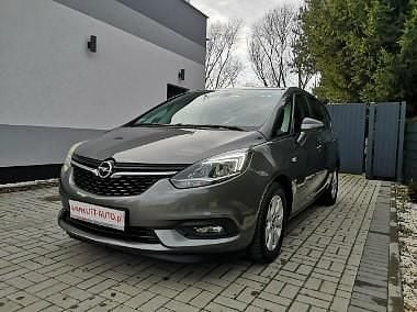 Używany Opel Zafira Cosmo 135 KM (99 kW) 2016 Brązowy Minivan