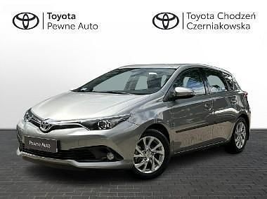 Szary Używany 2015 Toyota Auris Comfort Hatchback | 64 900 zł (Uczciwa cena) - Obraz 1/4